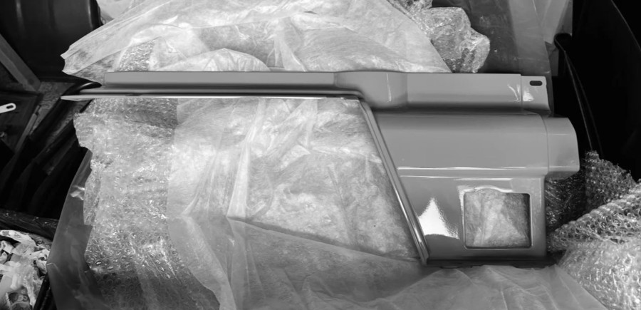 Накладка бампера КАМАЗ рестайлинг 2 правая верхняя часть ( пластик ) неокрашенная