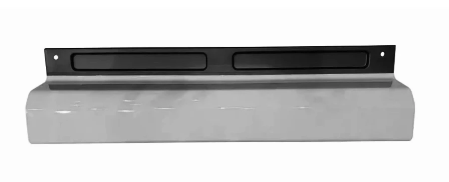 Накладка бампера КАМАЗ рестайлинг 2 центральная верхняя часть ( пластик ) неокрашенная