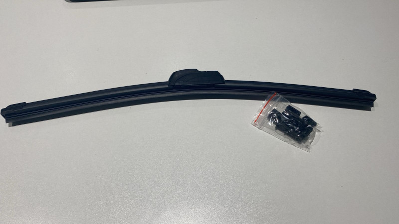 Щётка стеклоочистителя бескаркасная STK SW-17 425мм