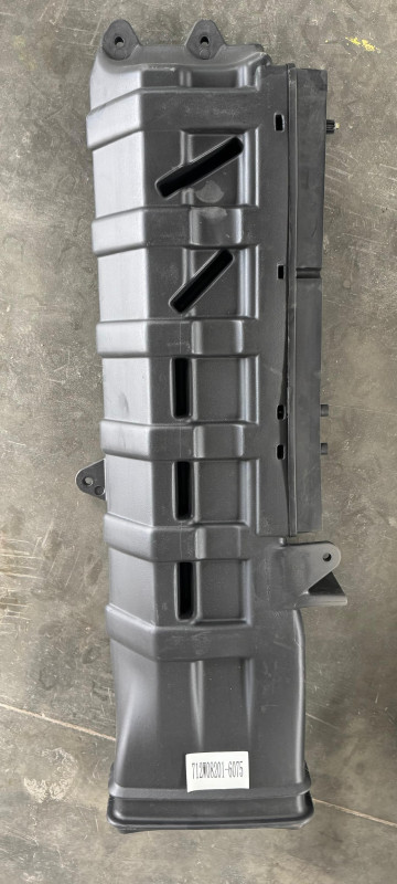 Воздухозаборник в сборе с кронштейном T5G SITRAK Original 710W08201-6075