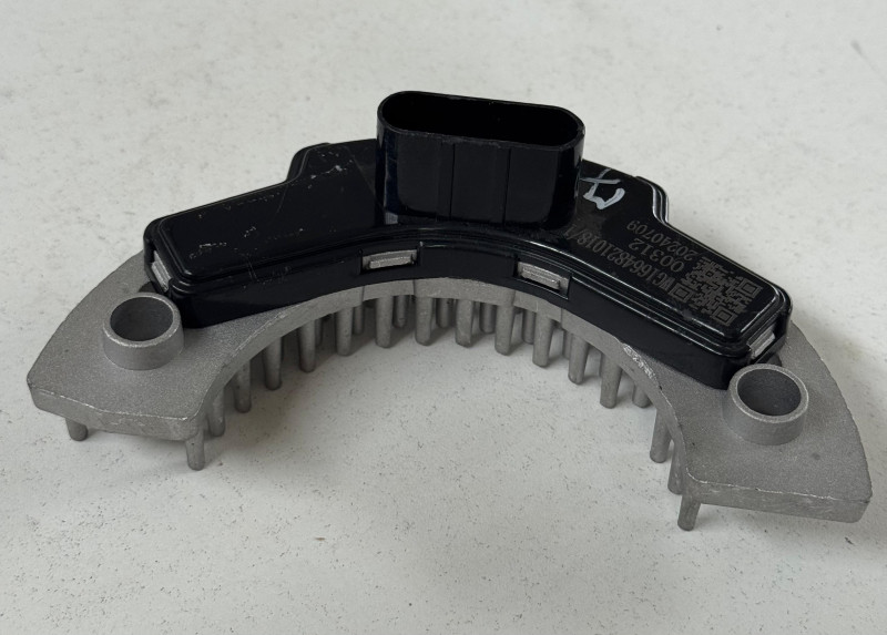 Реле отопителя SITRAK HOWO WG1664821018/1